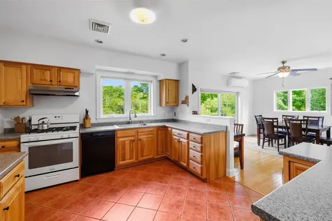 508 Woodstock Road Millbrook NY 12545