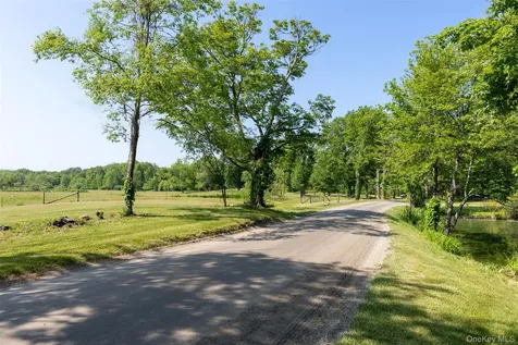 508 Woodstock Road Millbrook NY 12545