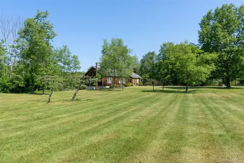 508 Woodstock Road Millbrook NY 12545