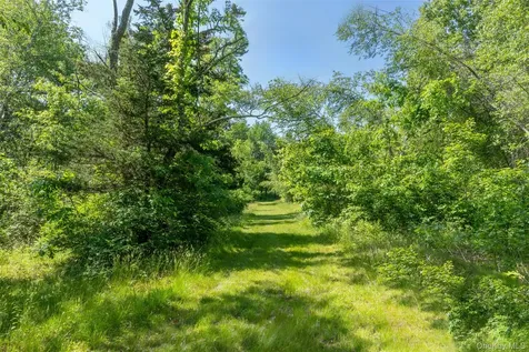 508 Woodstock Road Millbrook NY 12545