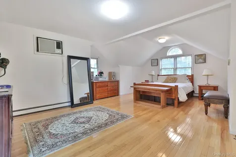 6 Raven Way Pleasantville NY 10570