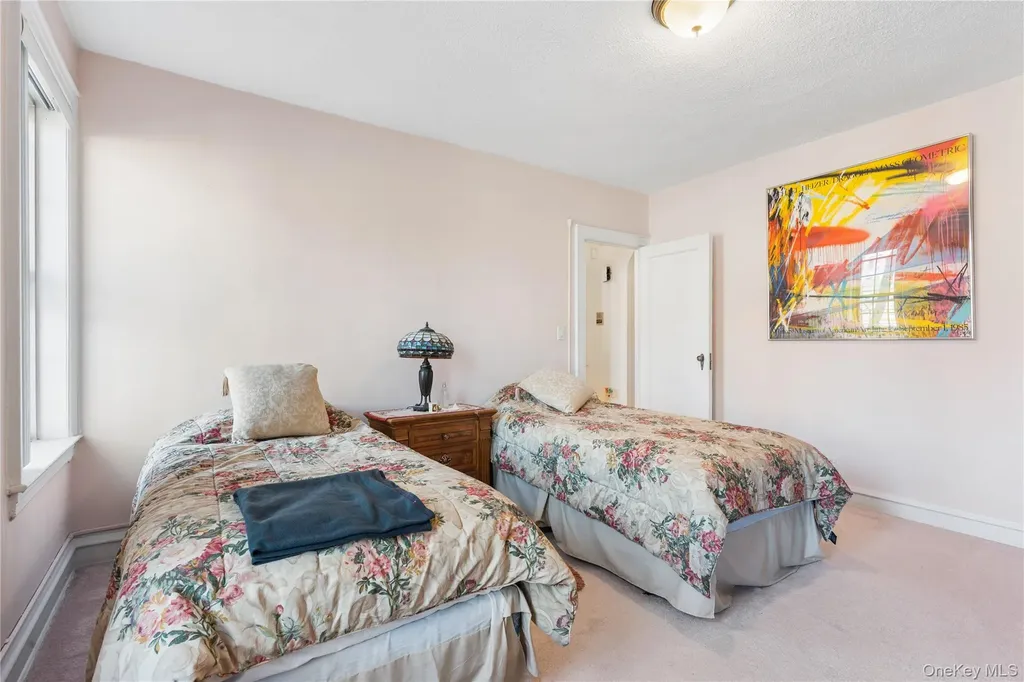 150 Burns Street Forest Hills NY 11375