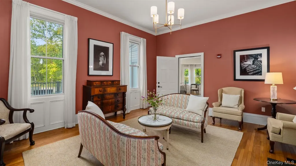 4317 Ny 23 Hudson NY 12534