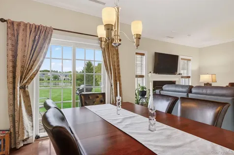 304 Ivy Trail Rhinebeck NY 12572