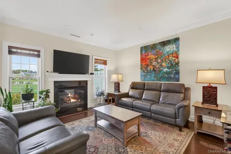 304 Ivy Trail Rhinebeck NY 12572