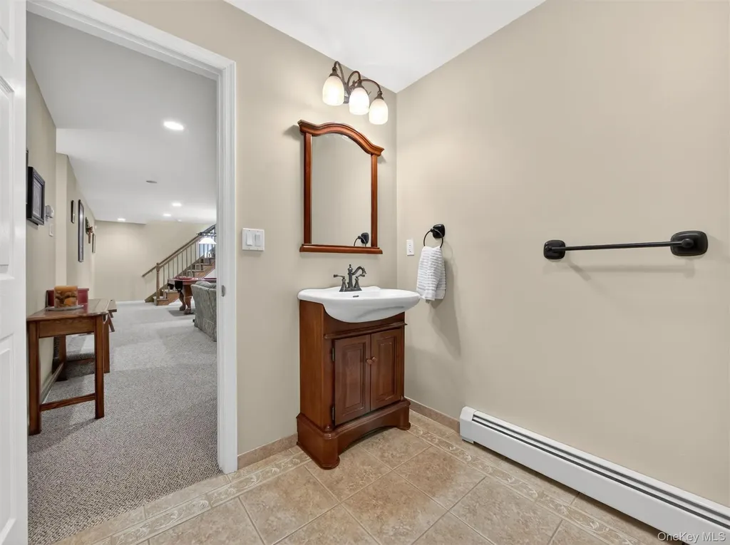 22 E Mayer Drive Suffern NY 10901