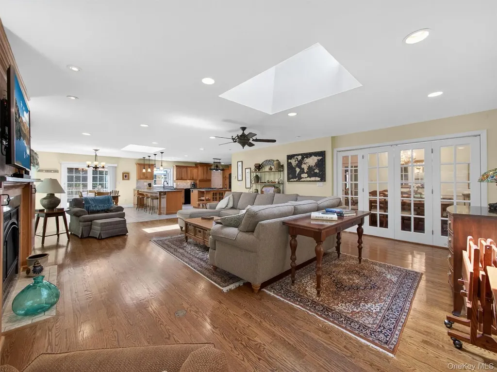22 E Mayer Drive Suffern NY 10901