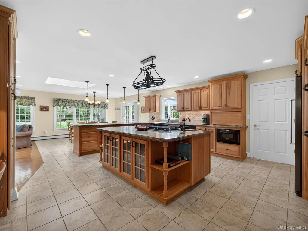 22 E Mayer Drive Suffern NY 10901