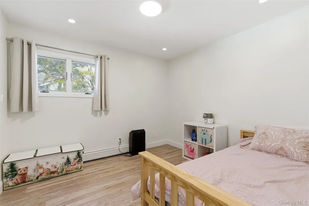 15 7th Avenue Smithtown NY 11787