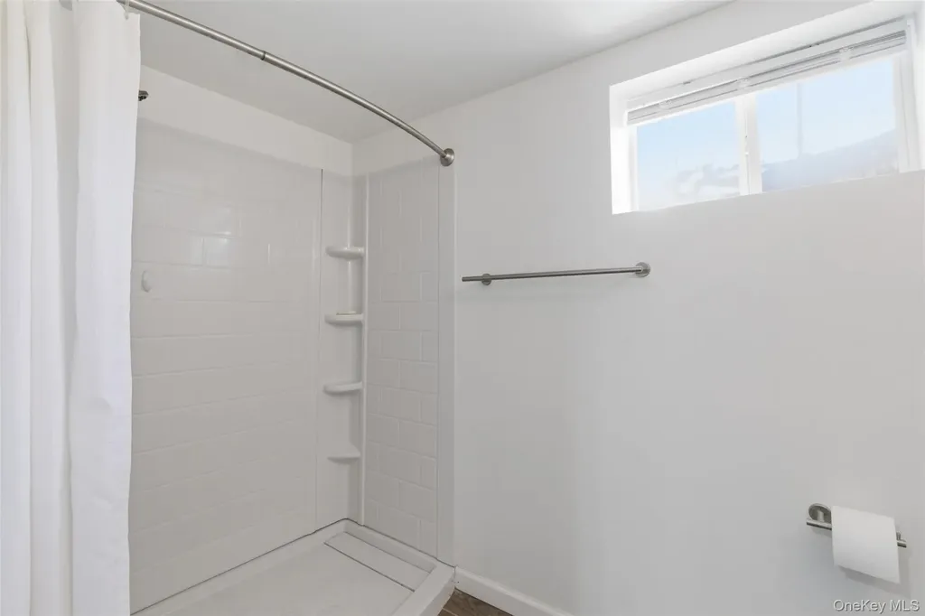 15 7th Avenue Smithtown NY 11787