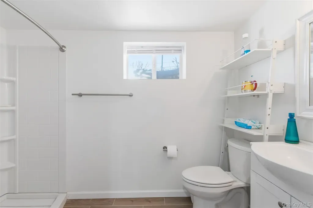 15 7th Avenue Smithtown NY 11787