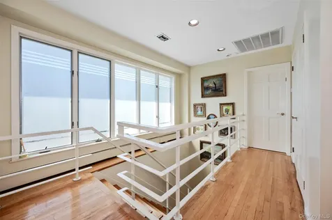13802 Rockaway Beach Boulevard Belle Harbor NY 11694