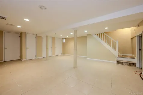 13802 Rockaway Beach Boulevard Belle Harbor NY 11694
