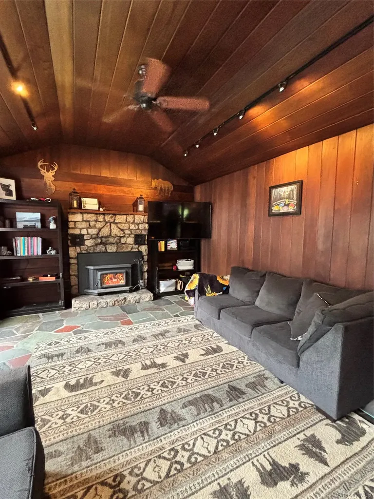 894 Upper Mountain Road Pine Bush NY 12566