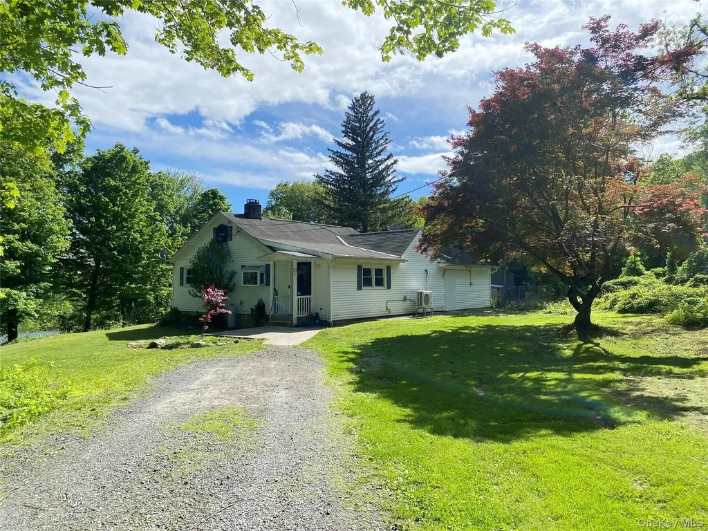 894 Upper Mountain Road Pine Bush NY 12566