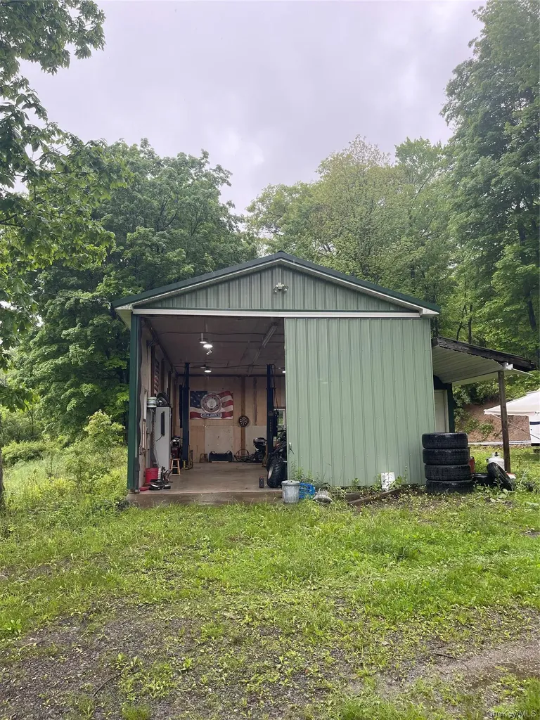 894 Upper Mountain Road Pine Bush NY 12566