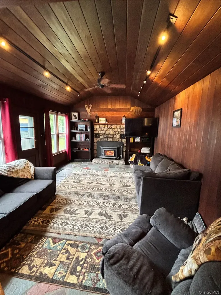 894 Upper Mountain Road Pine Bush NY 12566