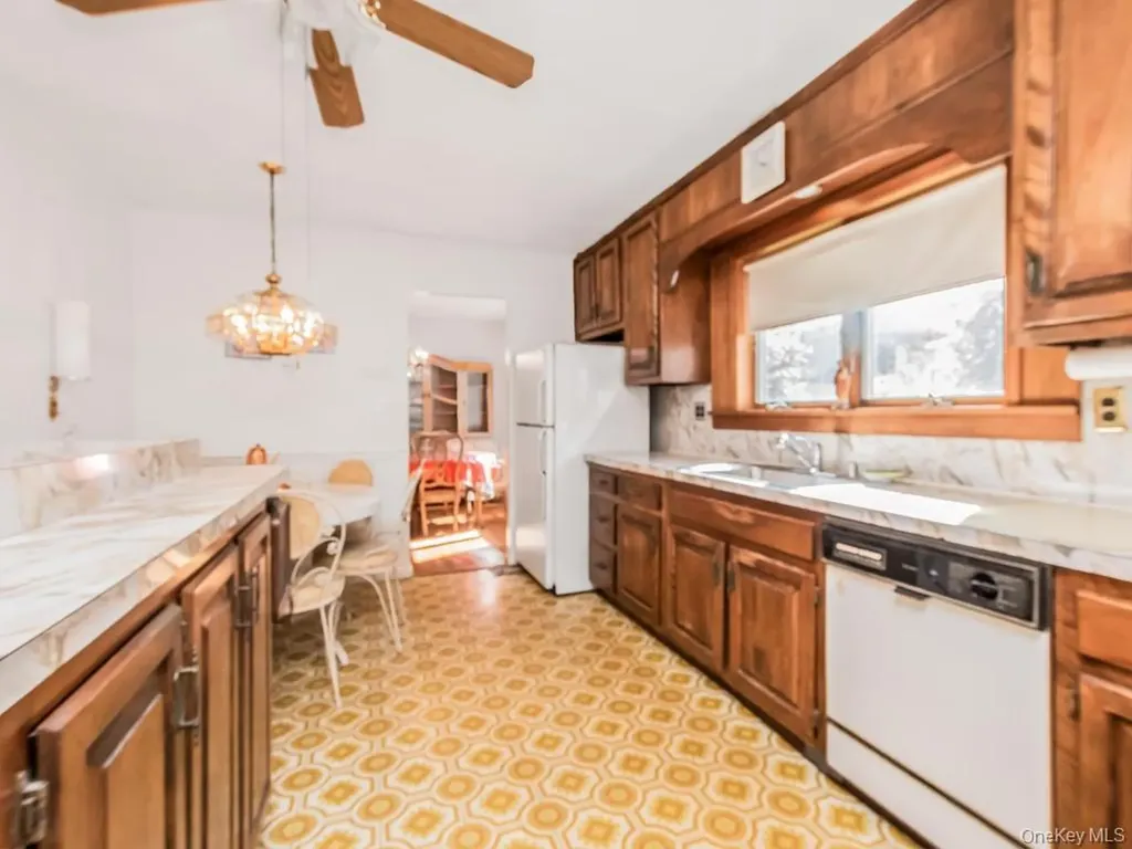 1109 Aka 1111 Nepperhan Avenue Yonkers NY 10703