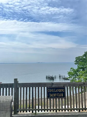 35 Sunview Drive Glen Cove NY 11542