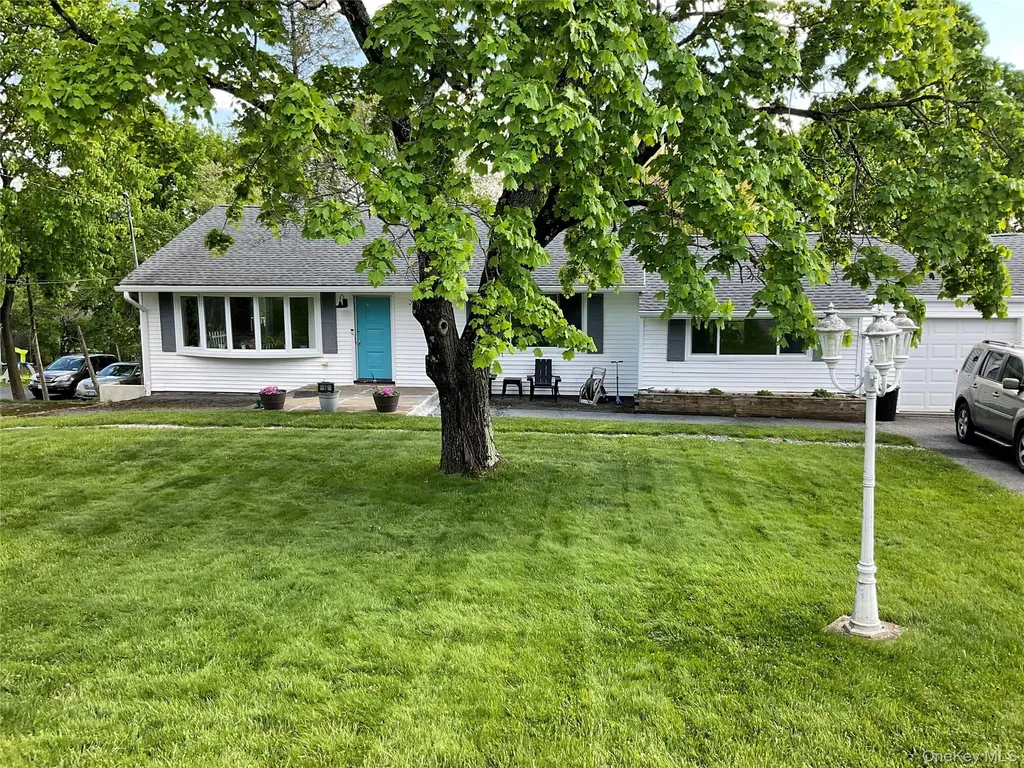 15 Brooker Drive Newburgh NY 12550