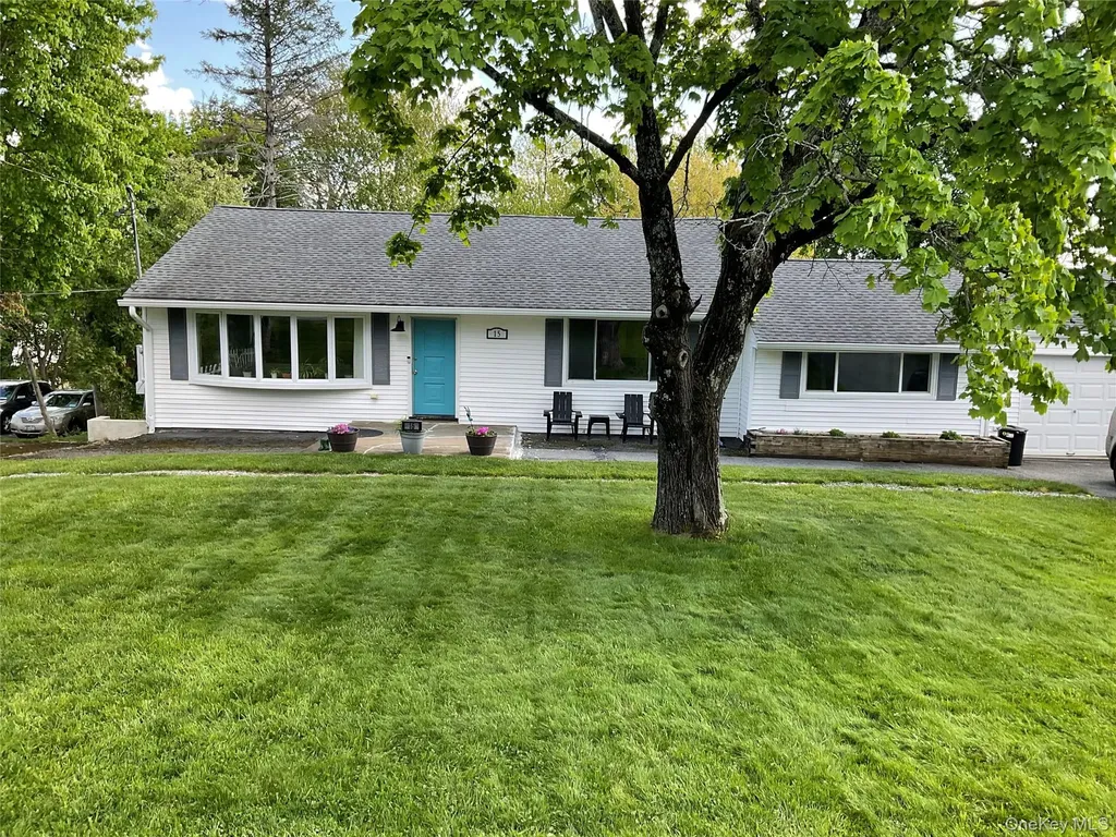 15 Brooker Drive Newburgh NY 12550