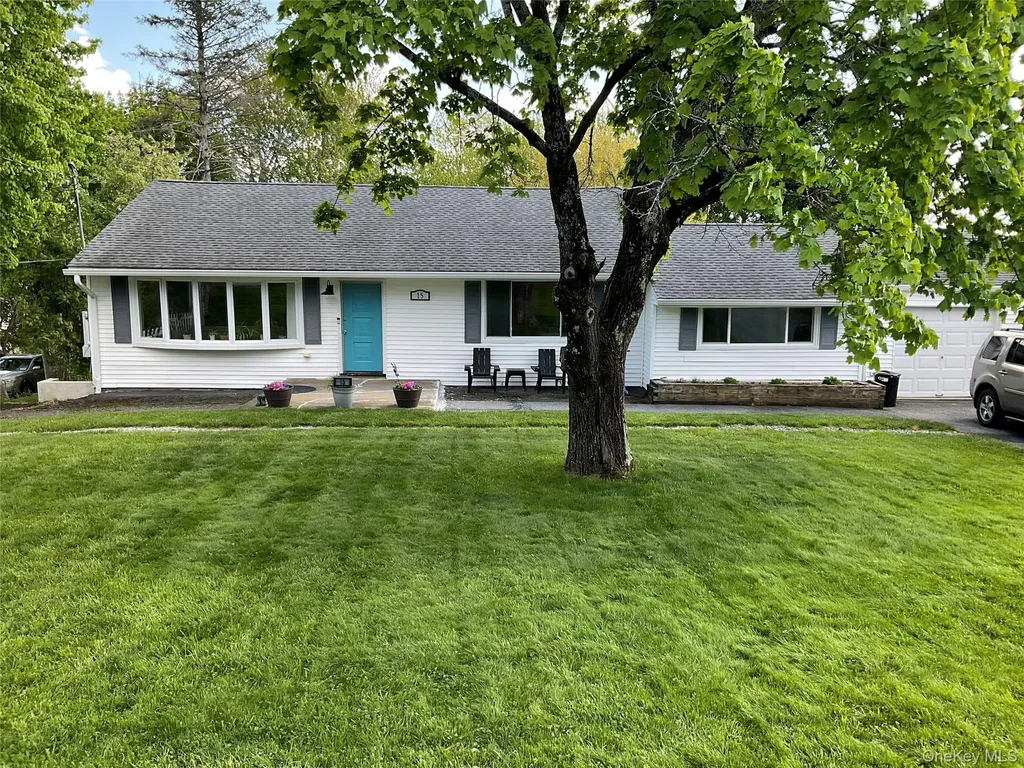 15 Brooker Drive Newburgh NY 12550