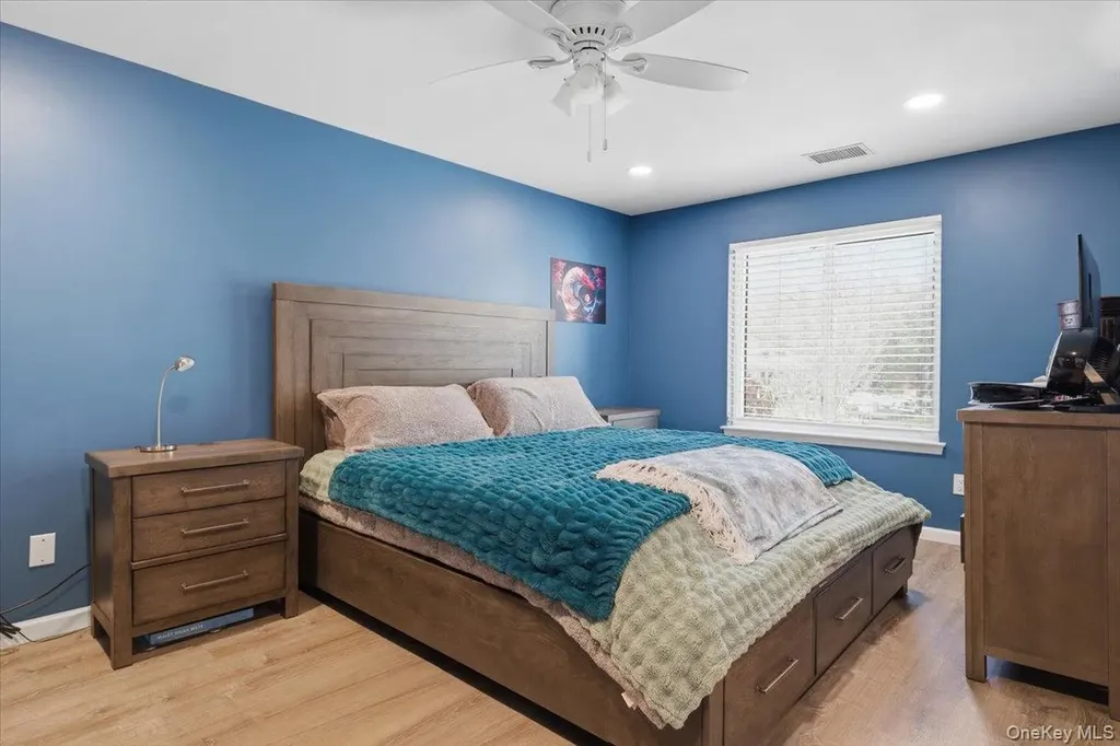 1001 Skyline Drive Coram NY 11727