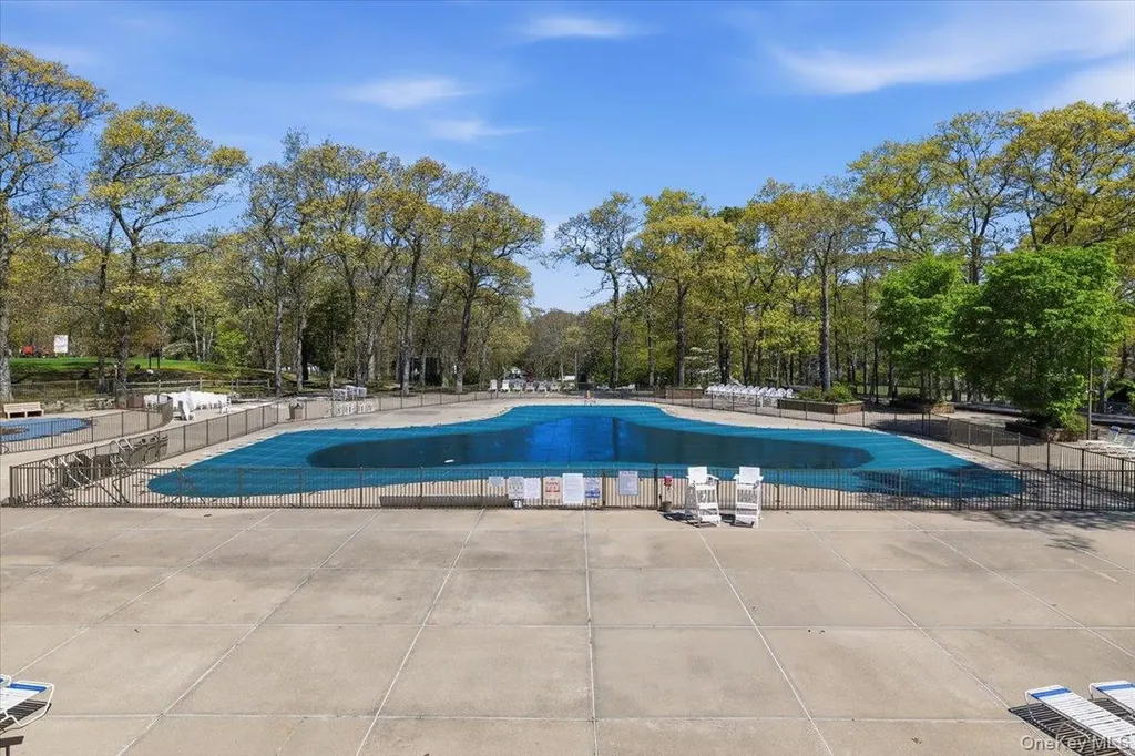 1001 Skyline Drive Coram NY 11727