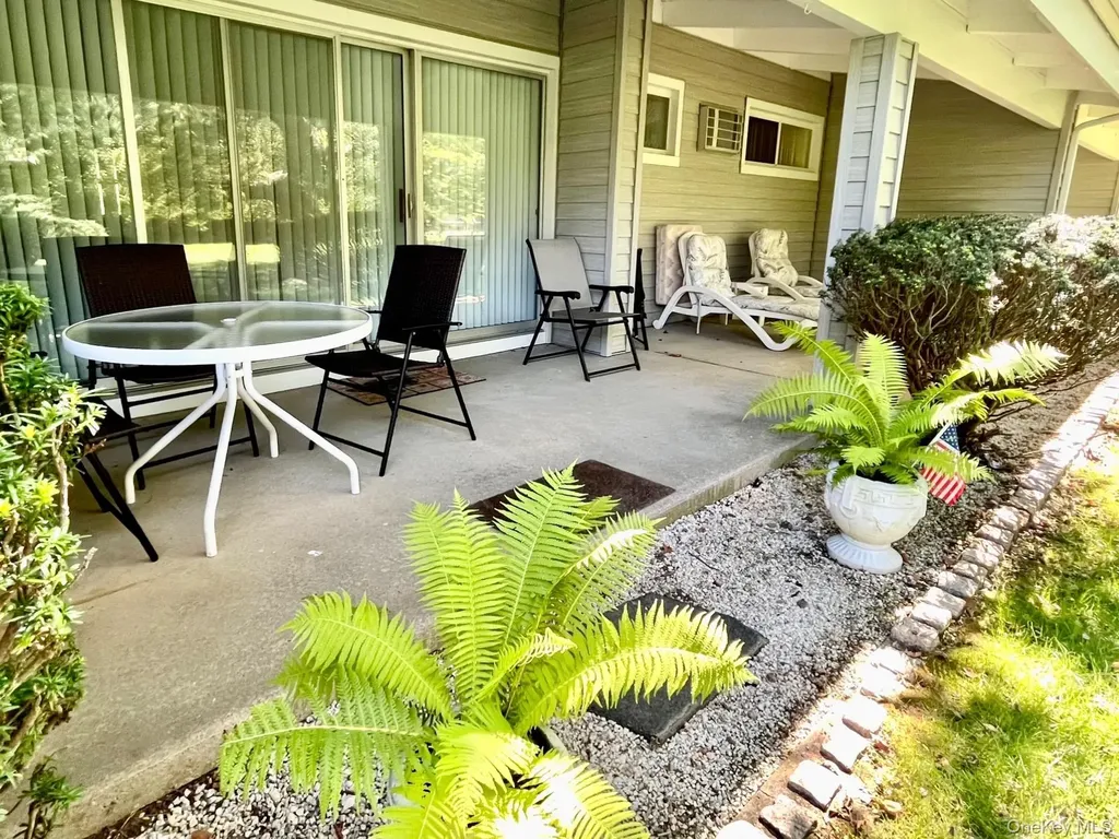 221 Mill Road Westhampton Beach NY 11978