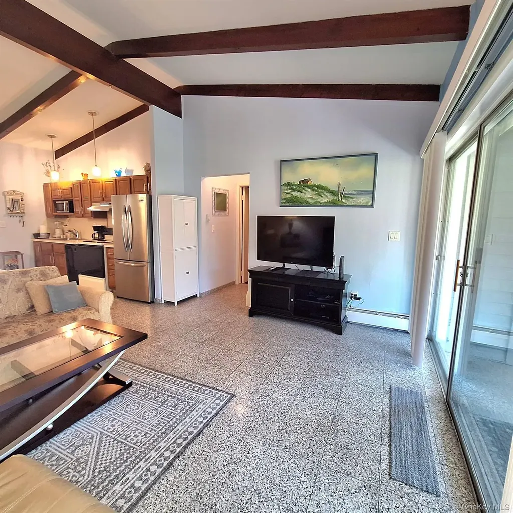 221 Mill Road Westhampton Beach NY 11978