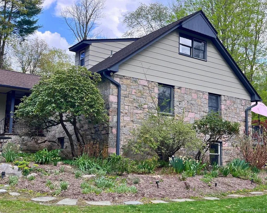 64 Belden Road Carmel NY 10512