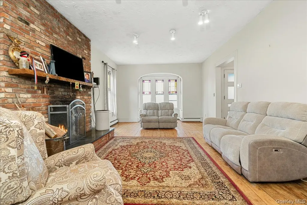 14 Maple Avenue Goshen NY 10924