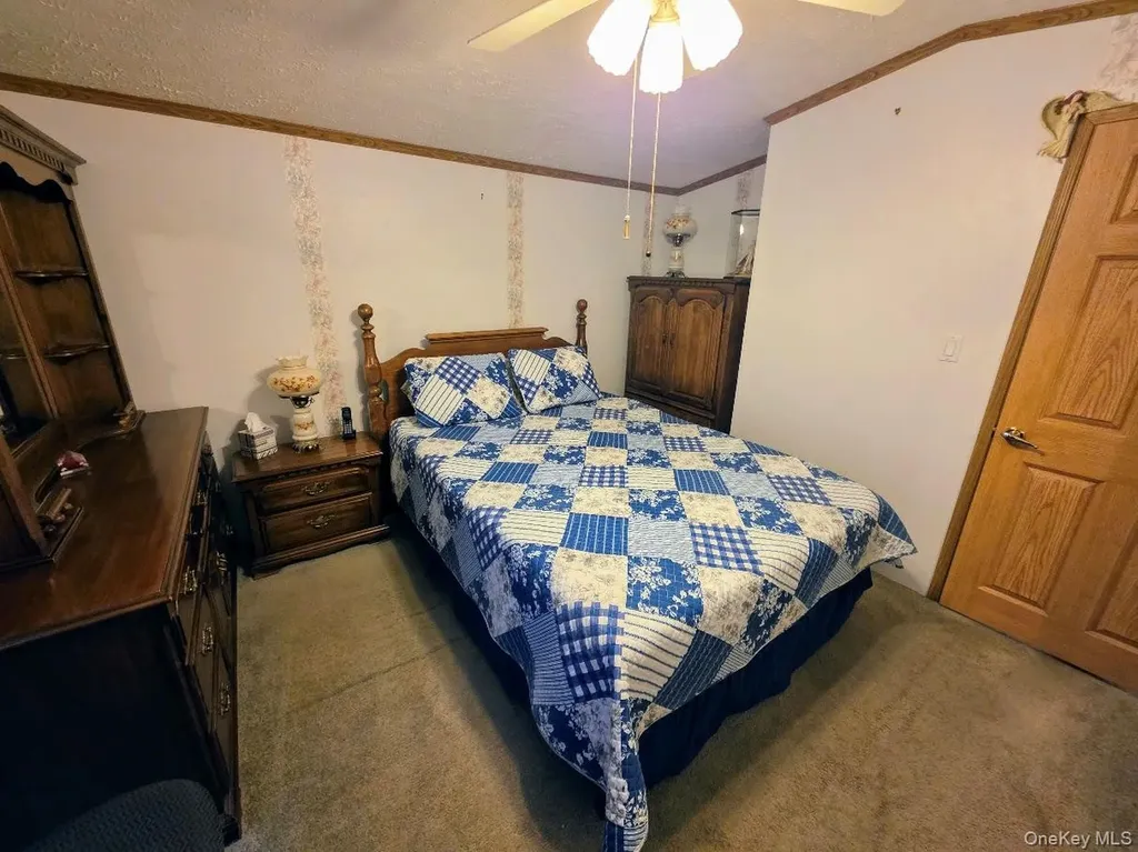 37 Hubbard Avenue Riverhead NY 11901