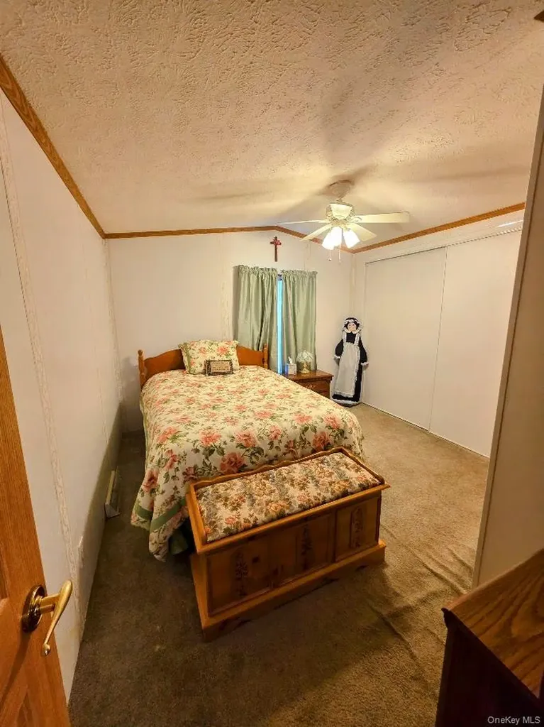 37 Hubbard Avenue Riverhead NY 11901