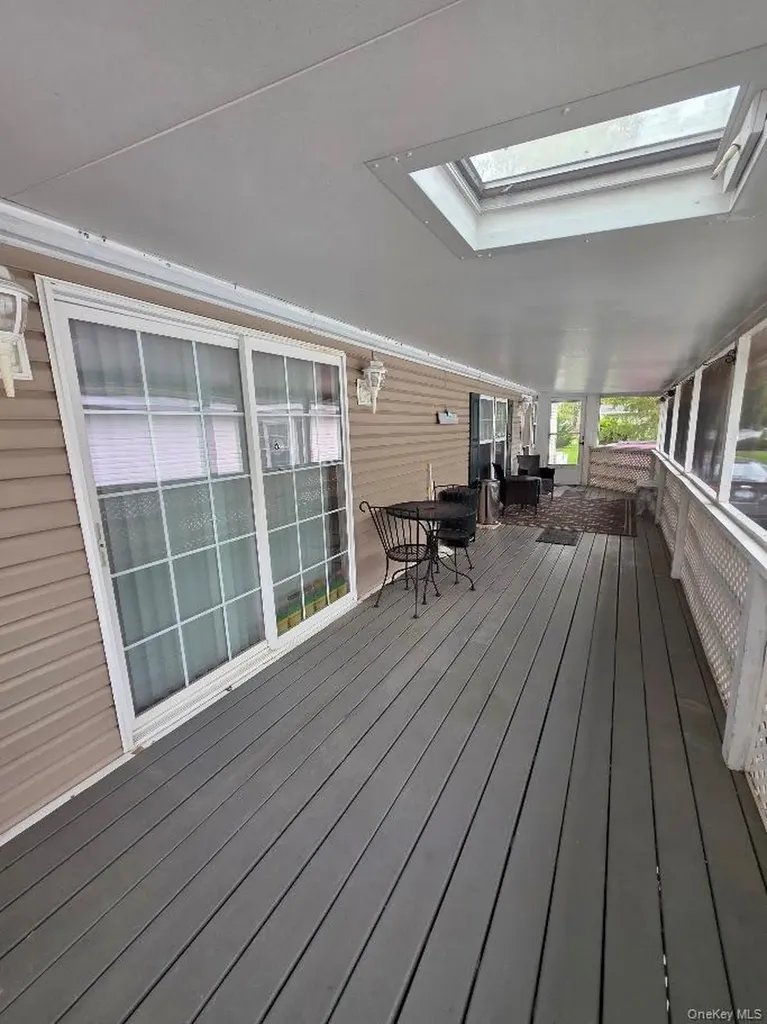 37 Hubbard Avenue Riverhead NY 11901
