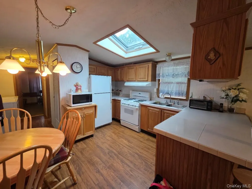 37 Hubbard Avenue Riverhead NY 11901