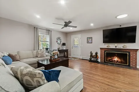 307 White Pond Road Stormville NY 12582