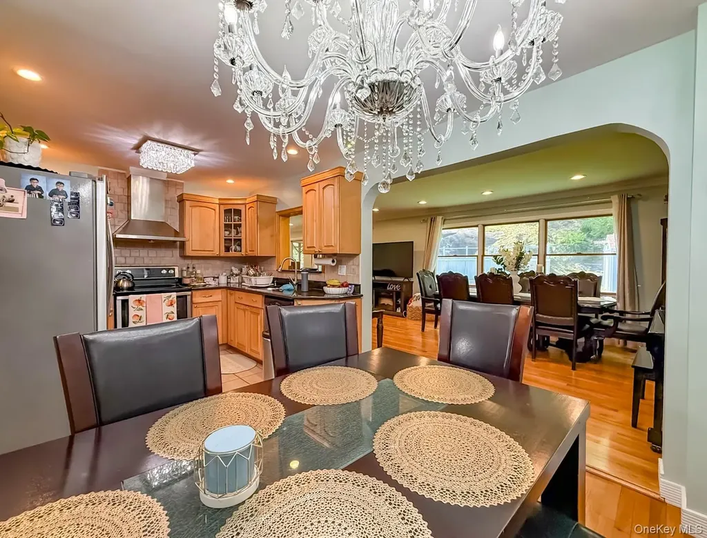 49 Meadow Road Montrose NY 10548
