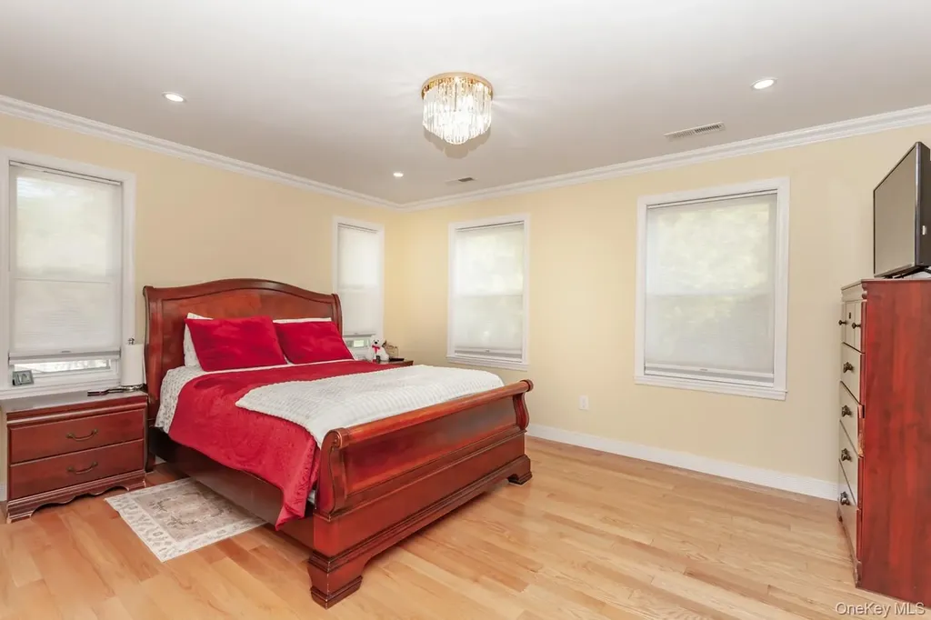 49 Meadow Road Montrose NY 10548