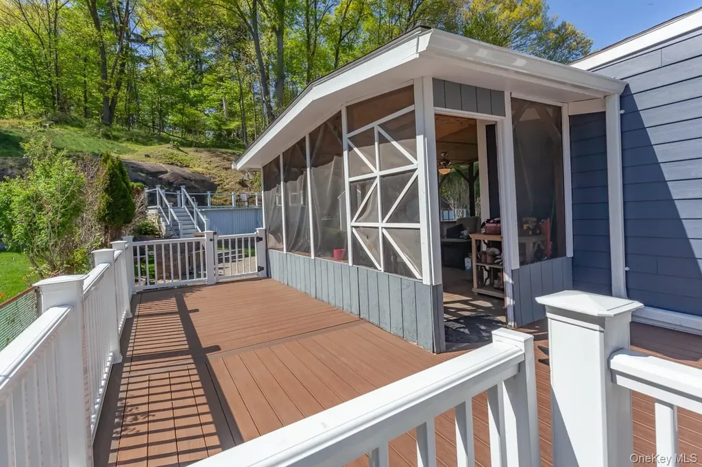 49 Meadow Road Montrose NY 10548