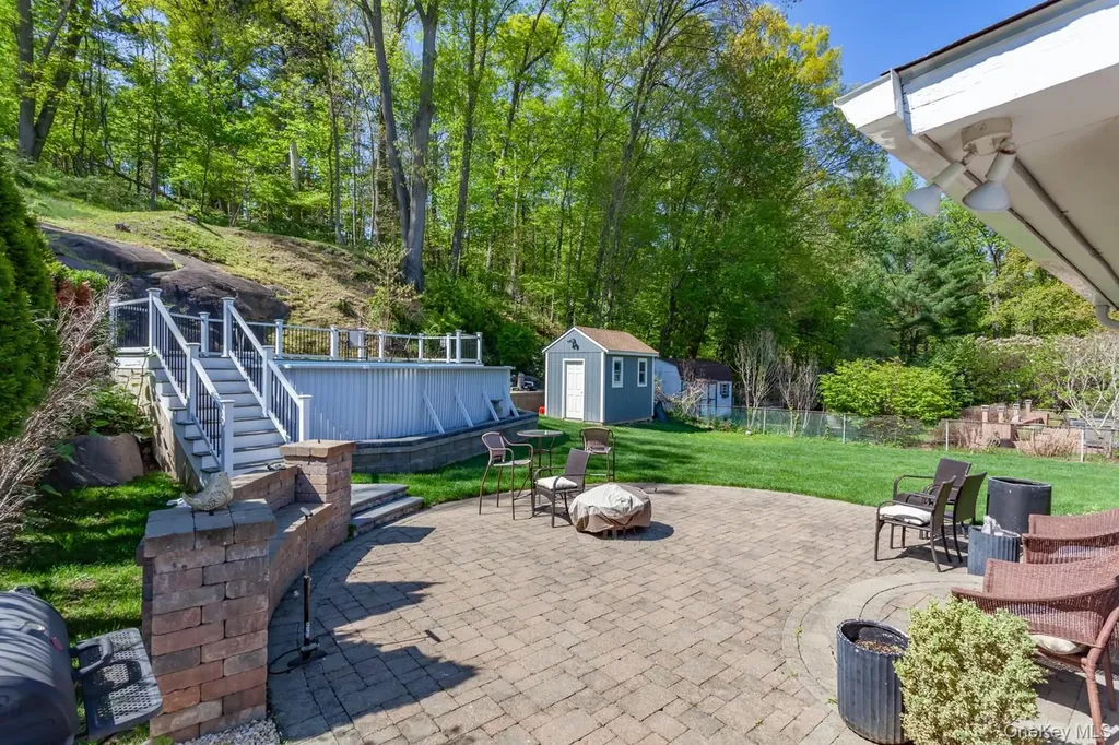 49 Meadow Road Montrose NY 10548