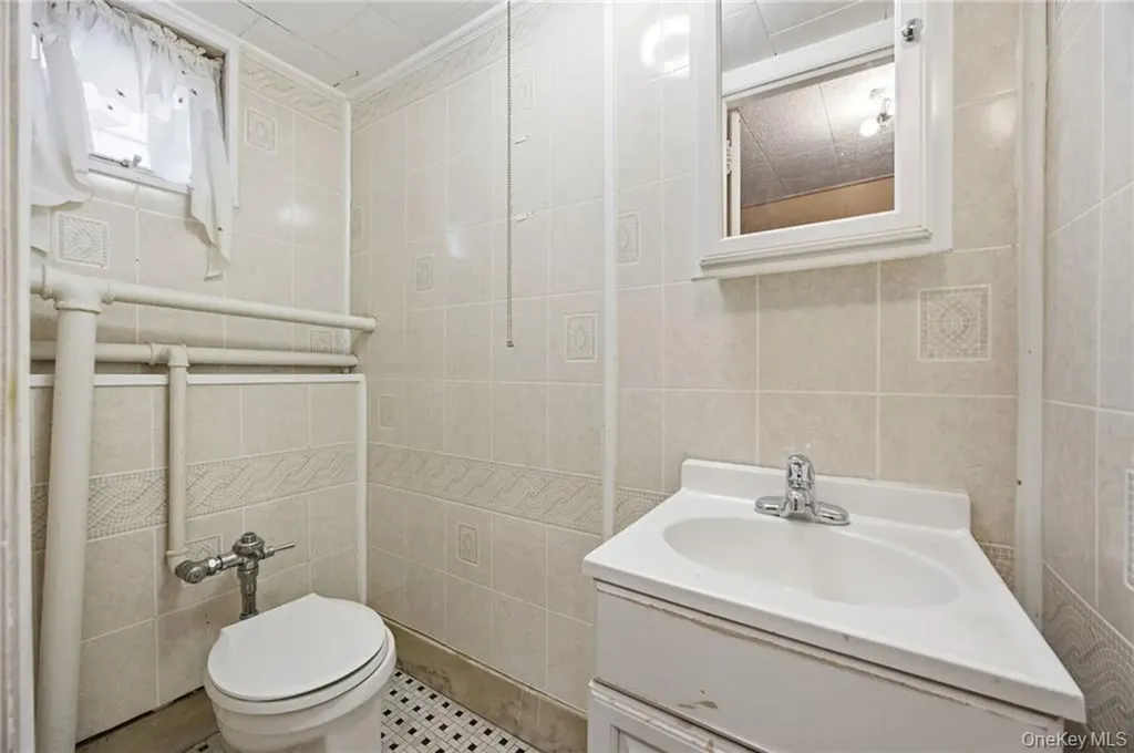 20 77th Street Brooklyn NY 11209