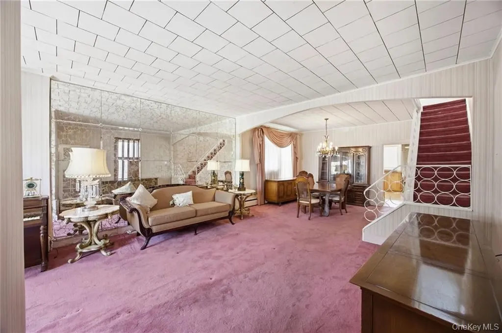 20 77th Street Brooklyn NY 11209