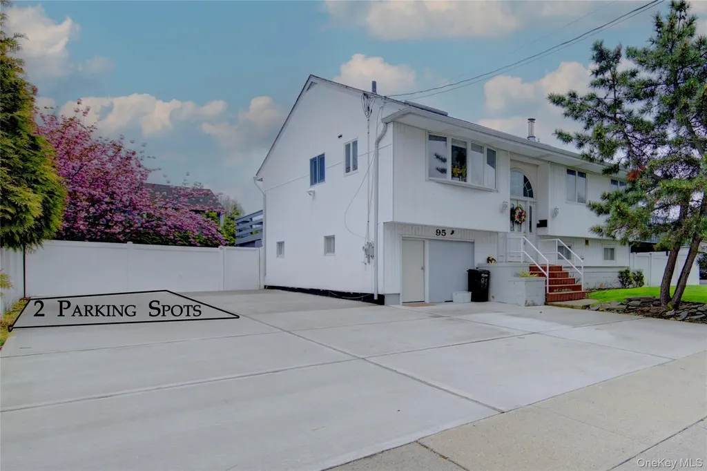 95 Irving Avenue Freeport NY 11520