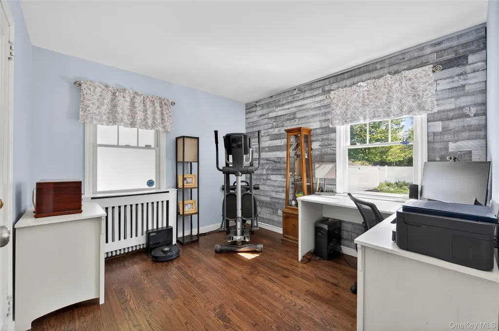 492 Atlantic Street East Northport NY 11731