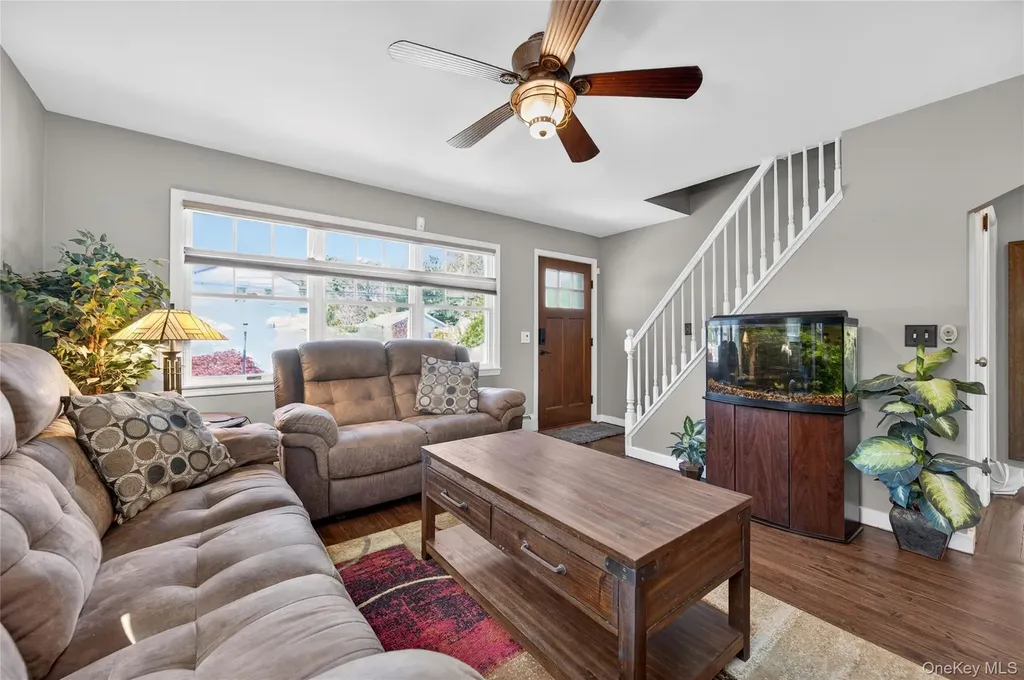 492 Atlantic Street East Northport NY 11731
