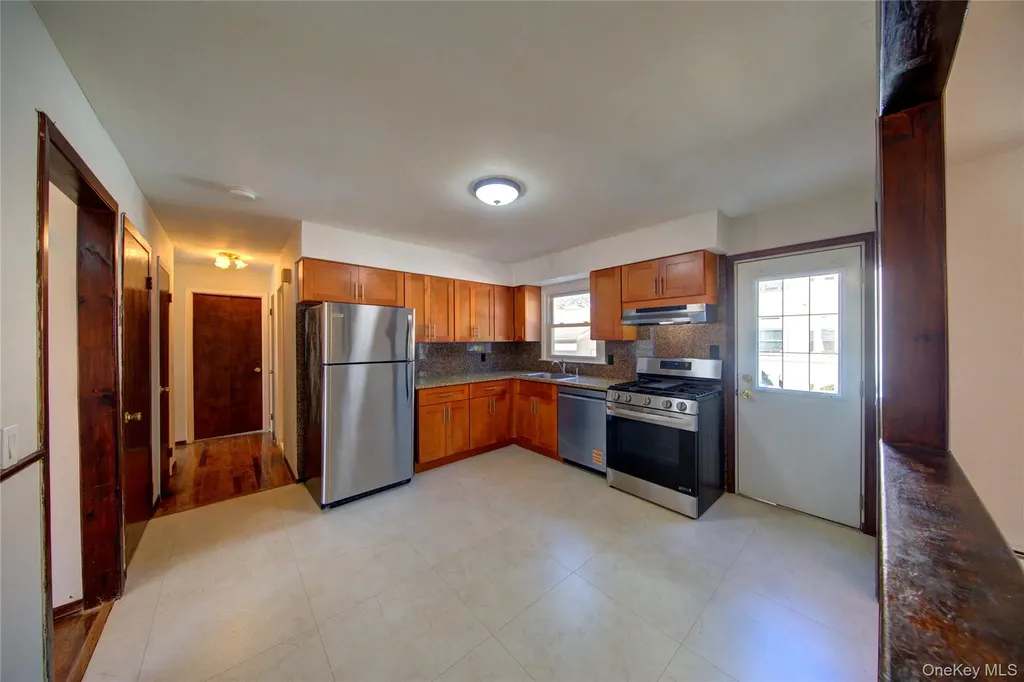 75 Farnum Boulevard Franklin Square NY 11010
