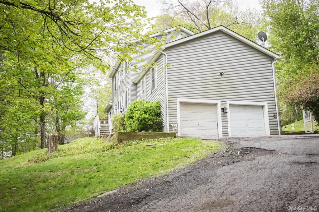 59 Cooper Street Accord NY 12404