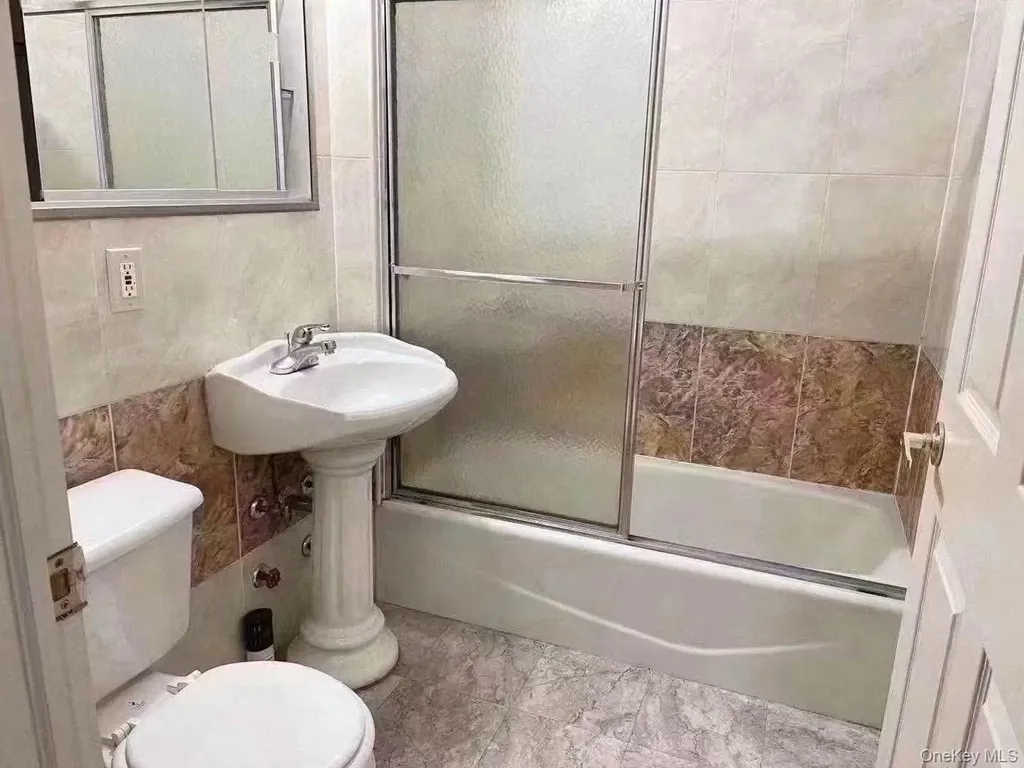 3122 Union Street Flushing NY 11354