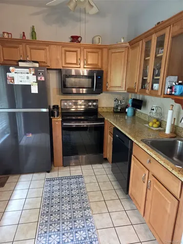 49 Aveonis Court Fishkill NY 12524